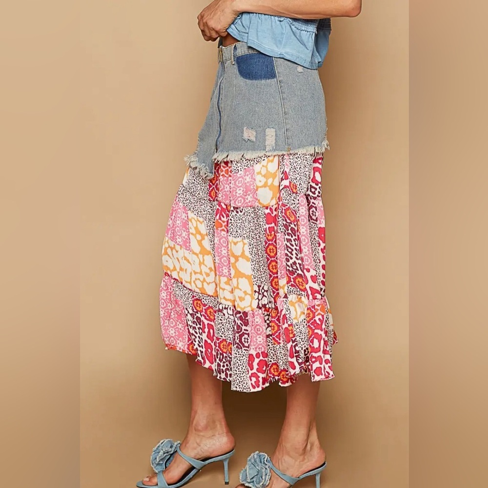 POL Printed Woven Contrast Denim Skirt Size Large NEW - Picture 3 of 7